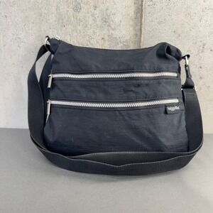 Baggallini Black Nylon Crossbody Bag Silver Zipper Multi Pocket Travel Messenger